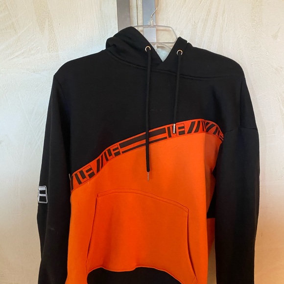 LF The Brand Sweatshirt - Picture 2 of 5